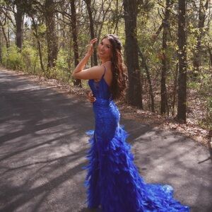 STUNNING Blue Feathered Prom Dress